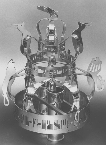 Torah crown